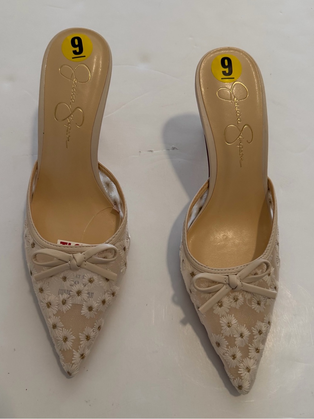 Jessica Simpson Cream Floral Pointed-Toe Bow Mules